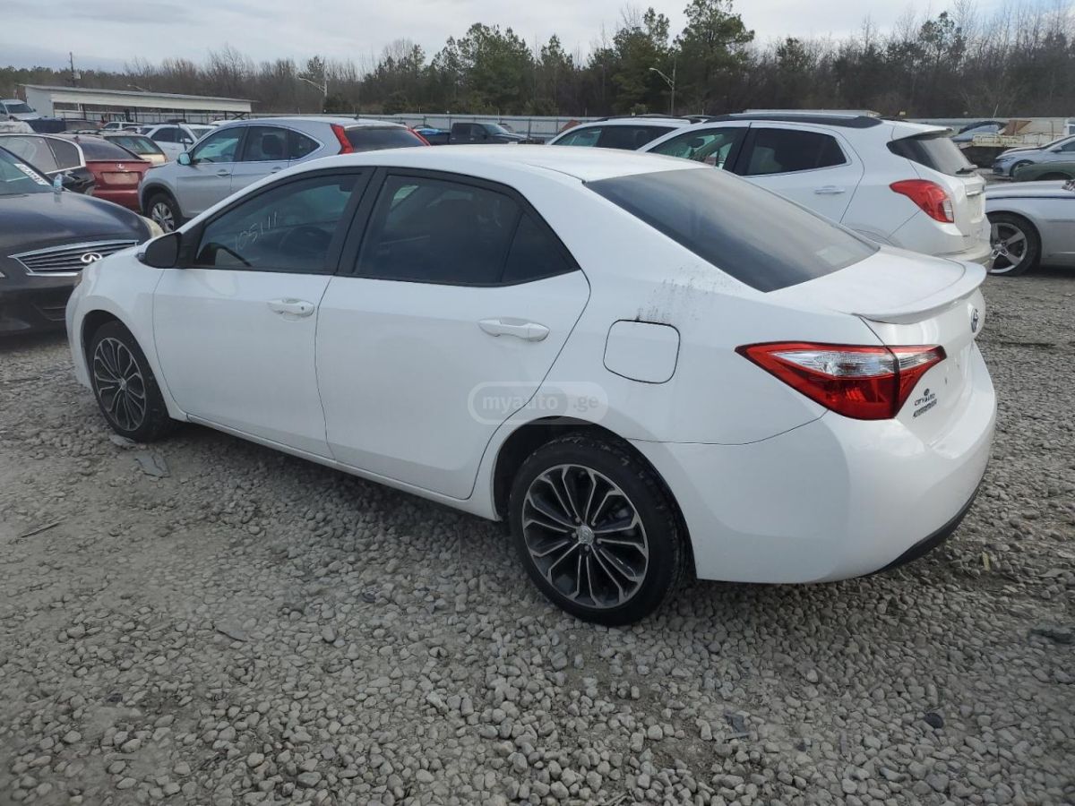 Toyota Corolla 2014 — photo 2