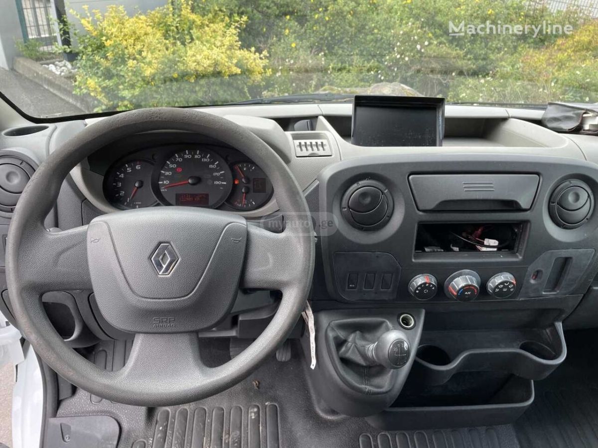 Renault Master 2017 — photo 2