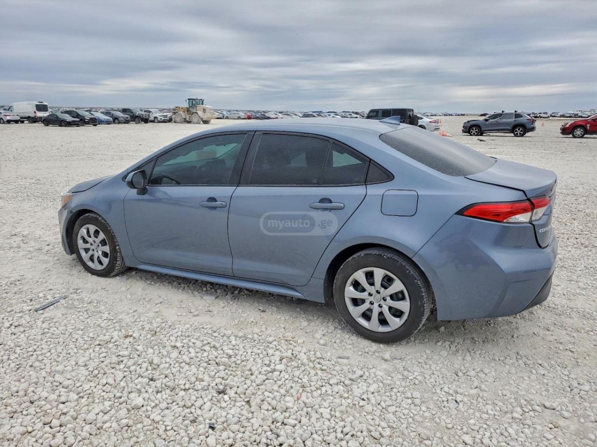 Toyota Corolla 2023 — photo 2