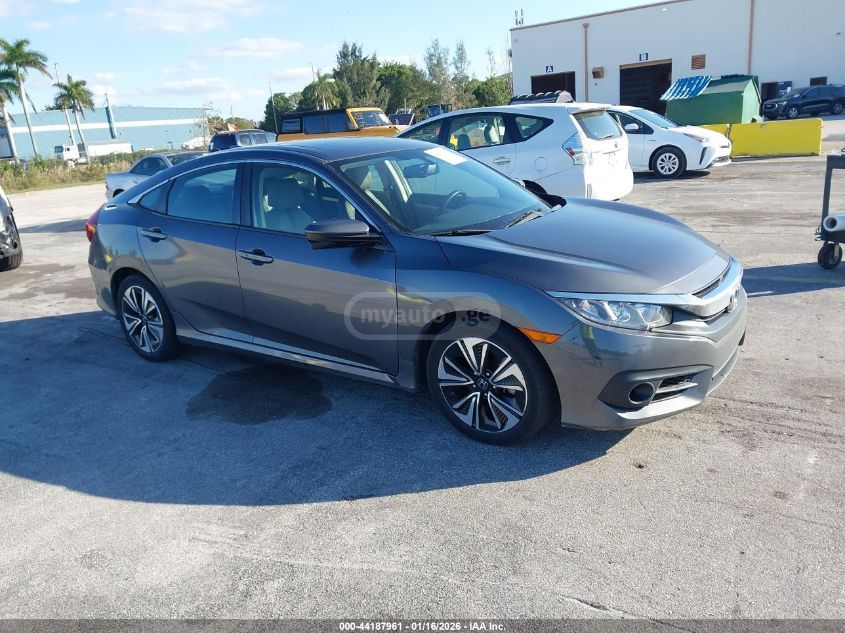 Honda Civic 2018 — photo 2