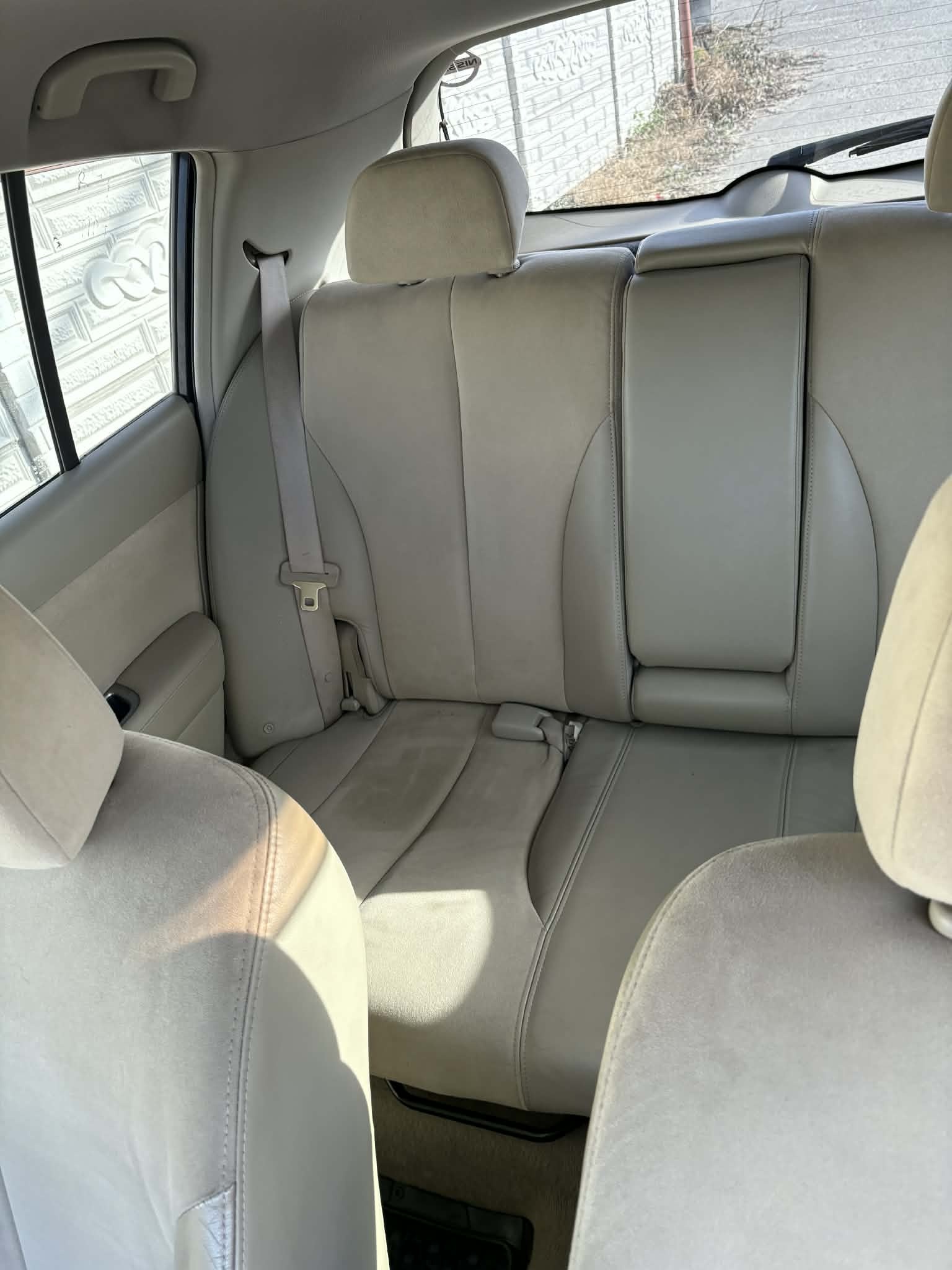 Nissan Tiida 2008 — photo 2