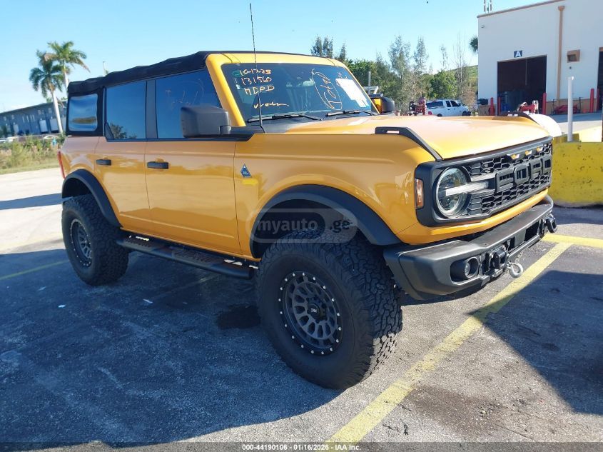 Ford Bronco 2022 — photo 2
