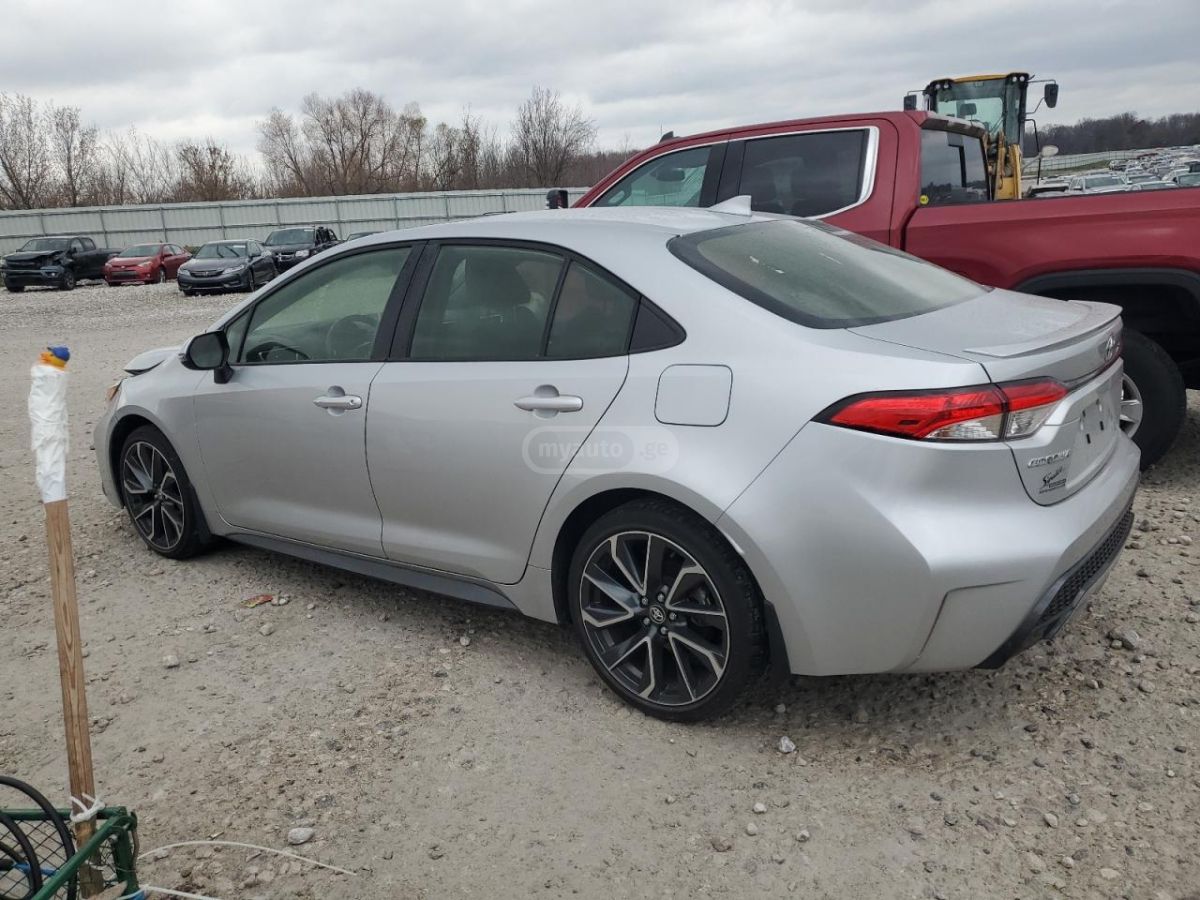 Toyota Corolla 2021 — photo 2