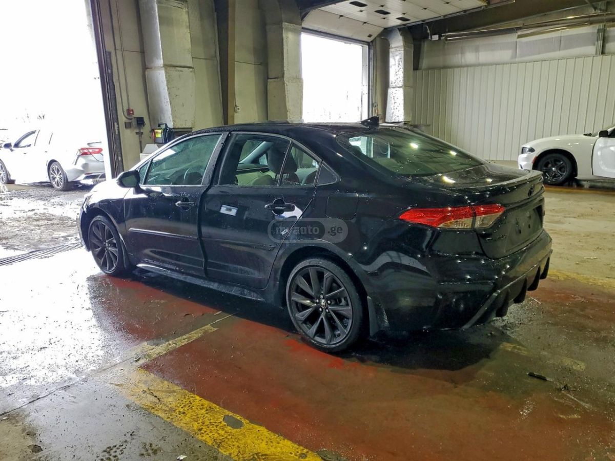 Toyota Corolla 2024 — photo 2