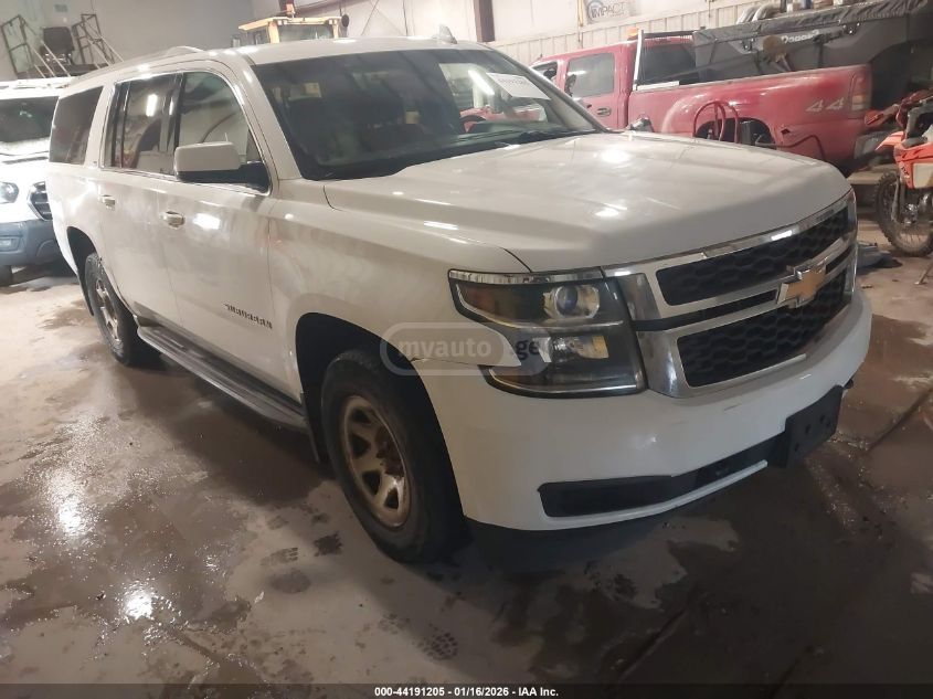 Chevrolet Suburban 2016 — photo 2