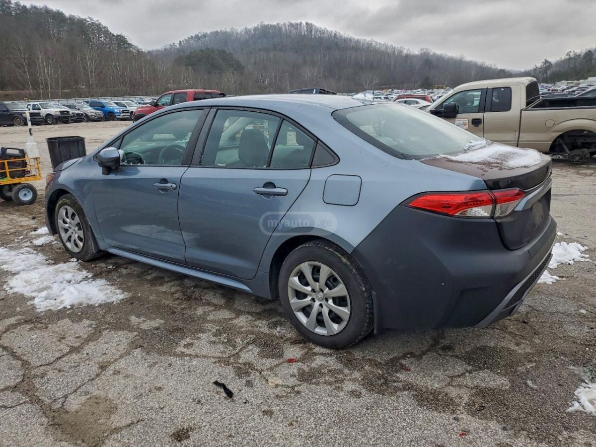 Toyota Corolla 2020 — photo 2