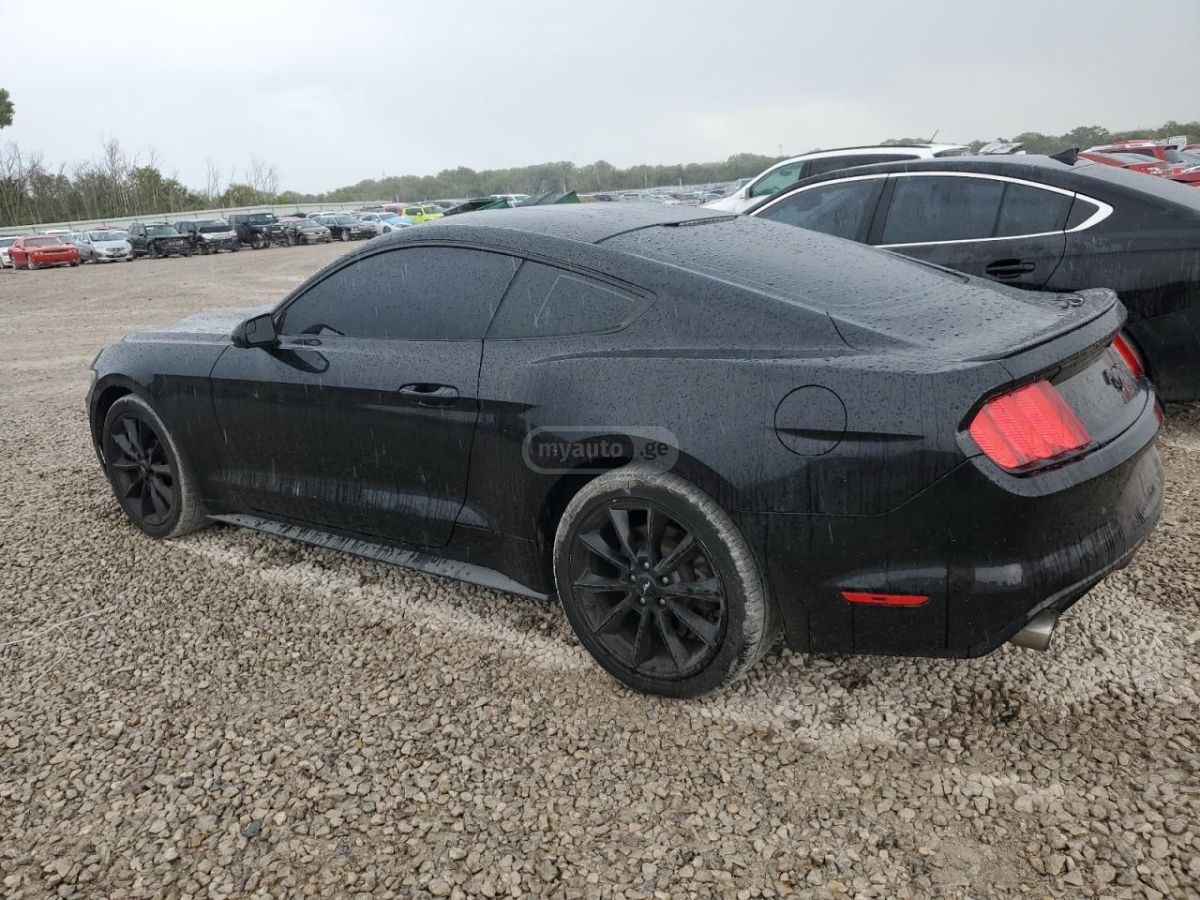 Ford Mustang 2016 — photo 2