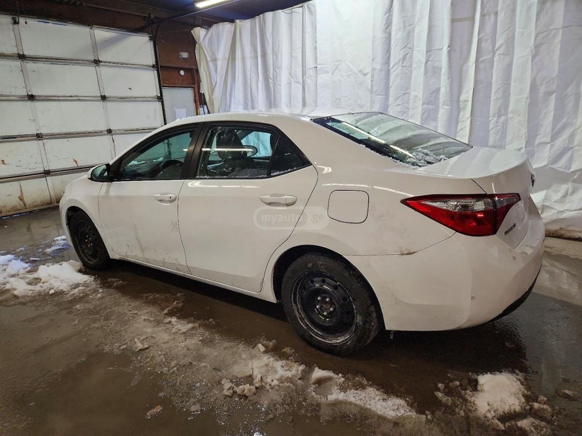 Toyota Corolla 2014 — photo 2