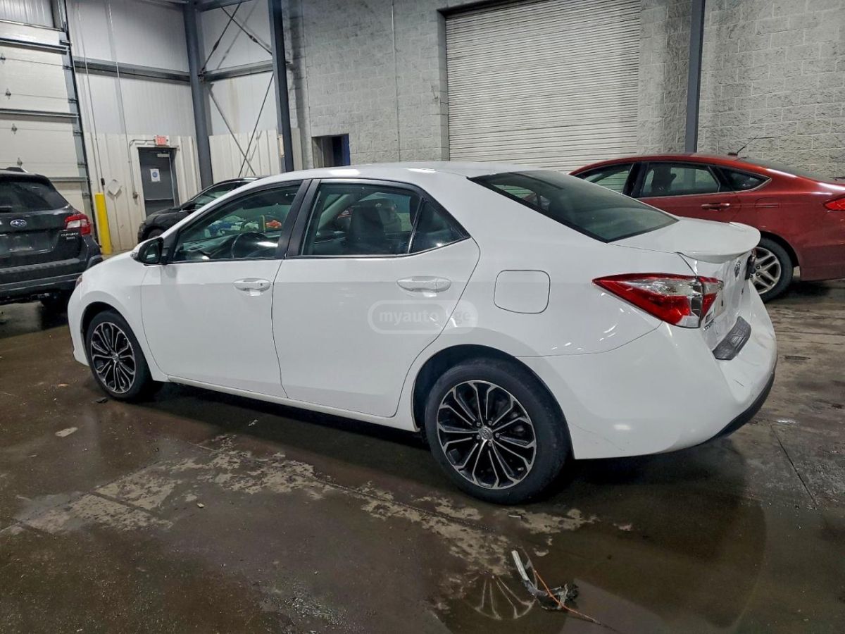 Toyota Corolla 2014 — photo 2
