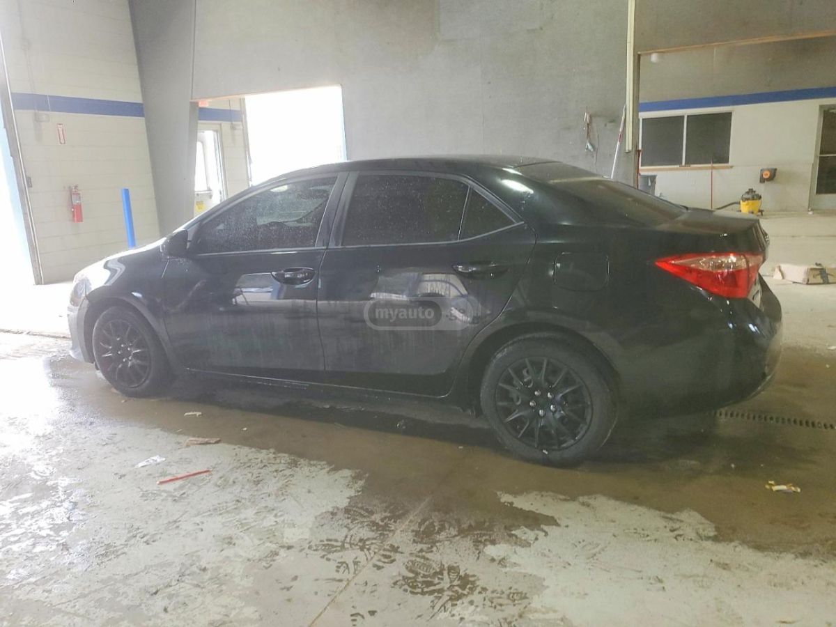 Toyota Corolla 2019 — photo 2