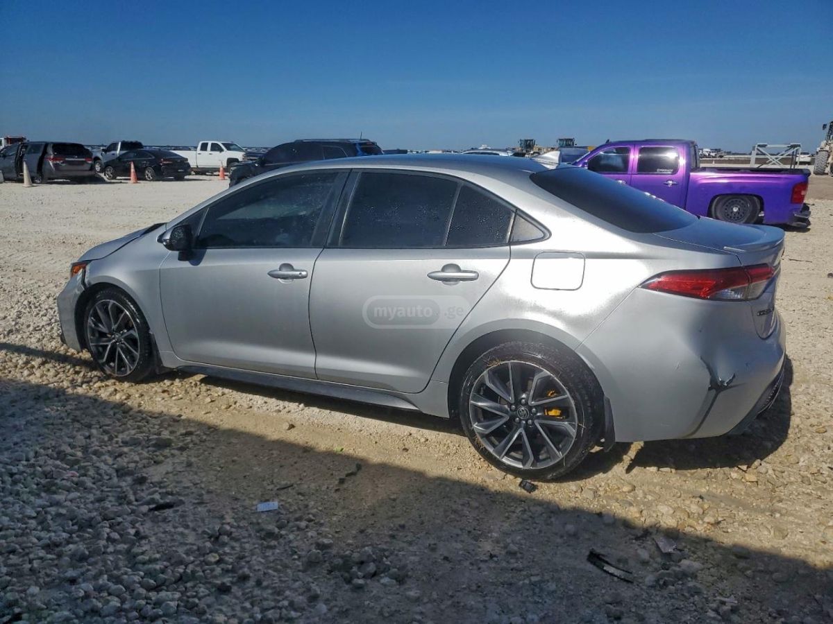 Toyota Corolla 2020 — photo 2