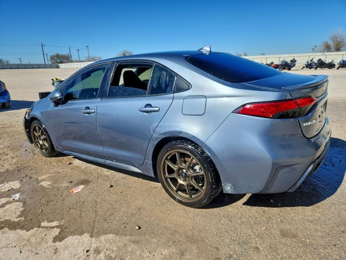 Toyota Corolla 2020 — photo 2