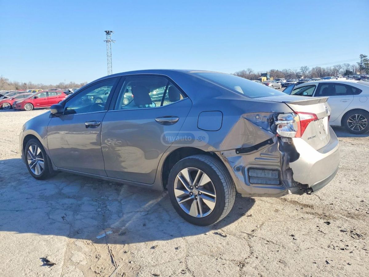 Toyota Corolla 2014 — photo 2