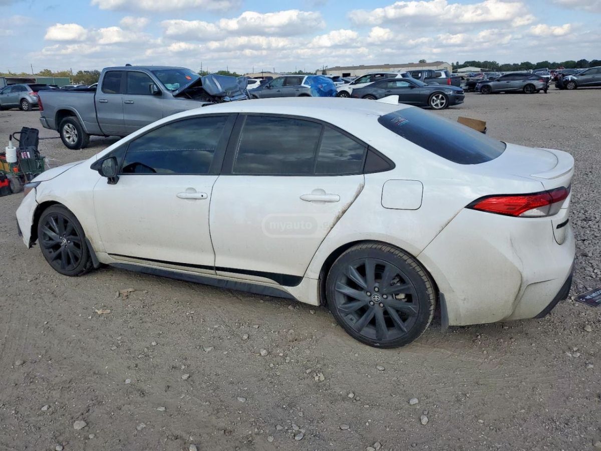 Toyota Corolla 2023 — photo 2