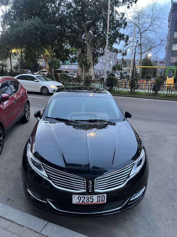 Lincoln MKZ 2014 — photo 2