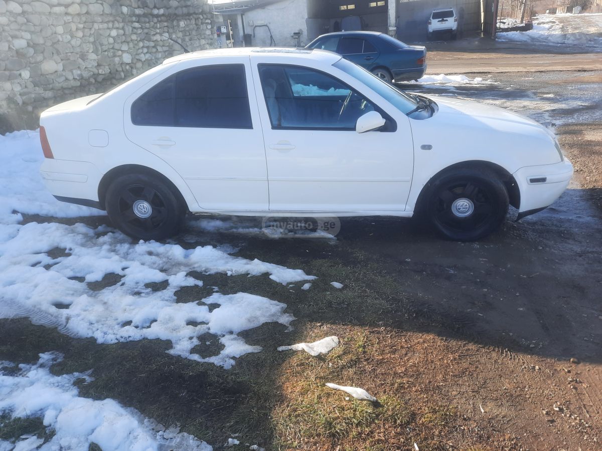 Volkswagen Jetta 2000 — photo 2