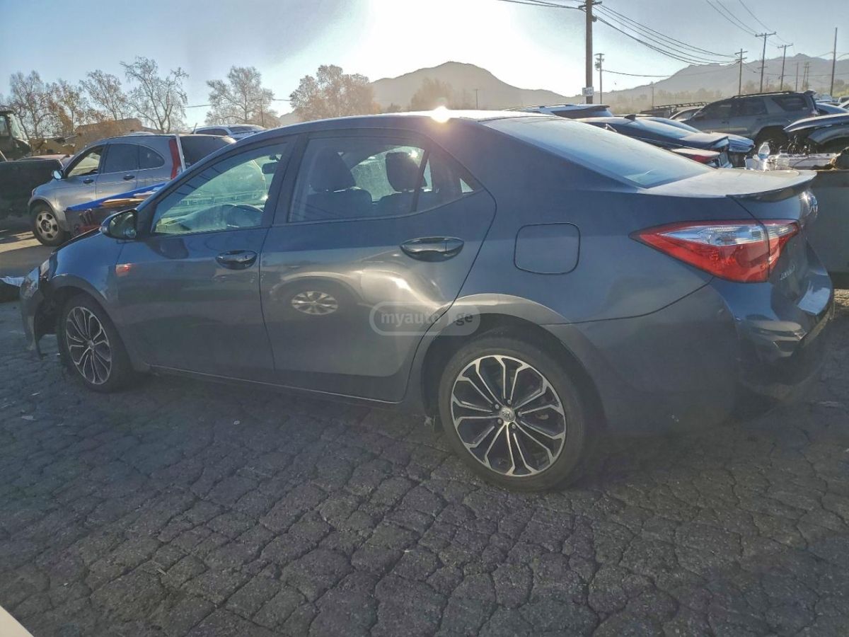 Toyota Corolla 2014 — photo 2