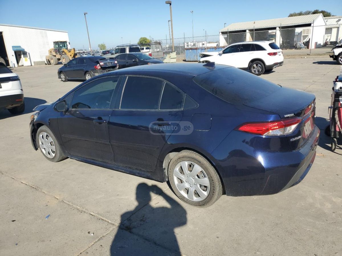 Toyota Corolla 2021 — photo 2