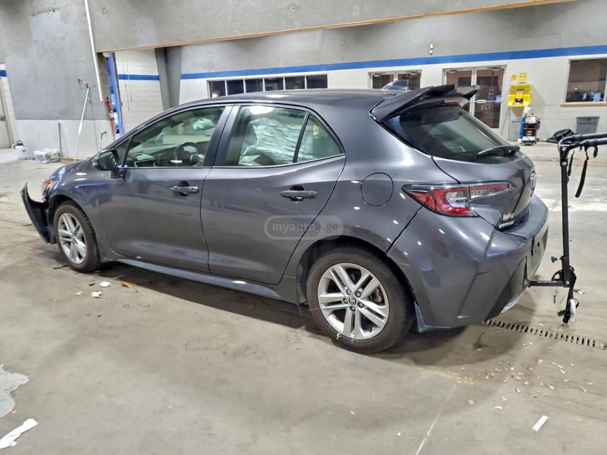 Toyota Corolla 2022 — photo 2