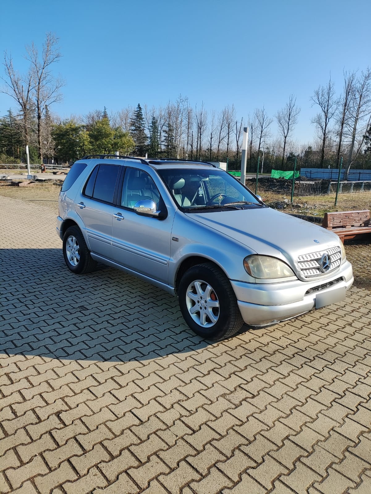 Mercedes-Benz ML 430 2000 — photo 2