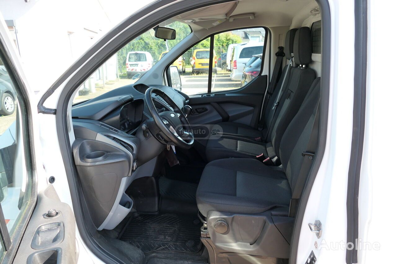 Ford Transit 2016 — photo 2