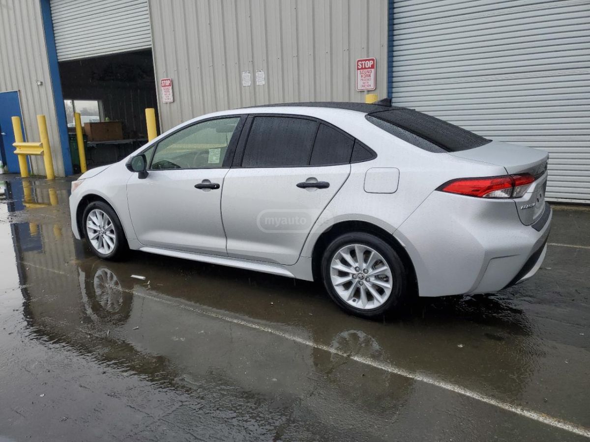 Toyota Corolla 2020 — photo 2