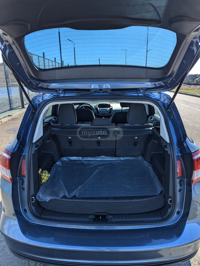 Ford C-Max 2018 — photo 2