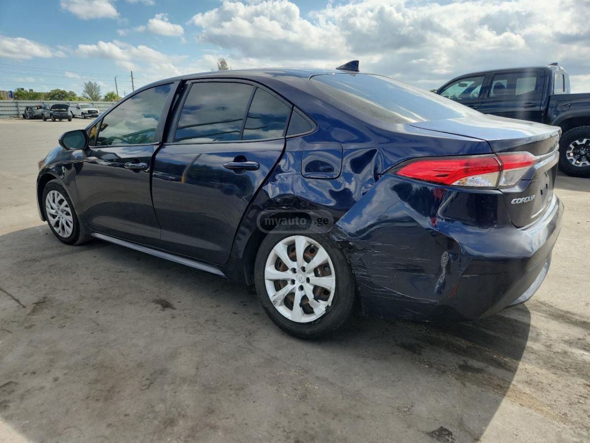 Toyota Corolla 2020 — photo 2