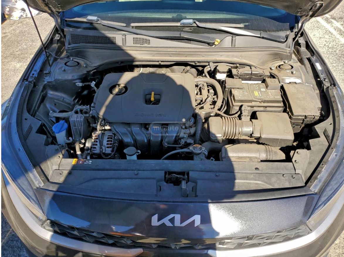 Kia Forte 2023 — photo 2