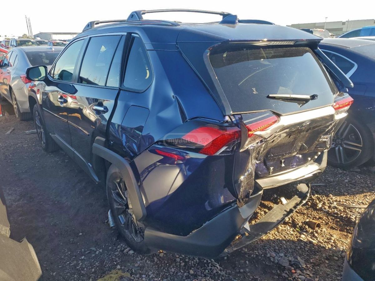 Toyota RAV4 2024 — photo 2