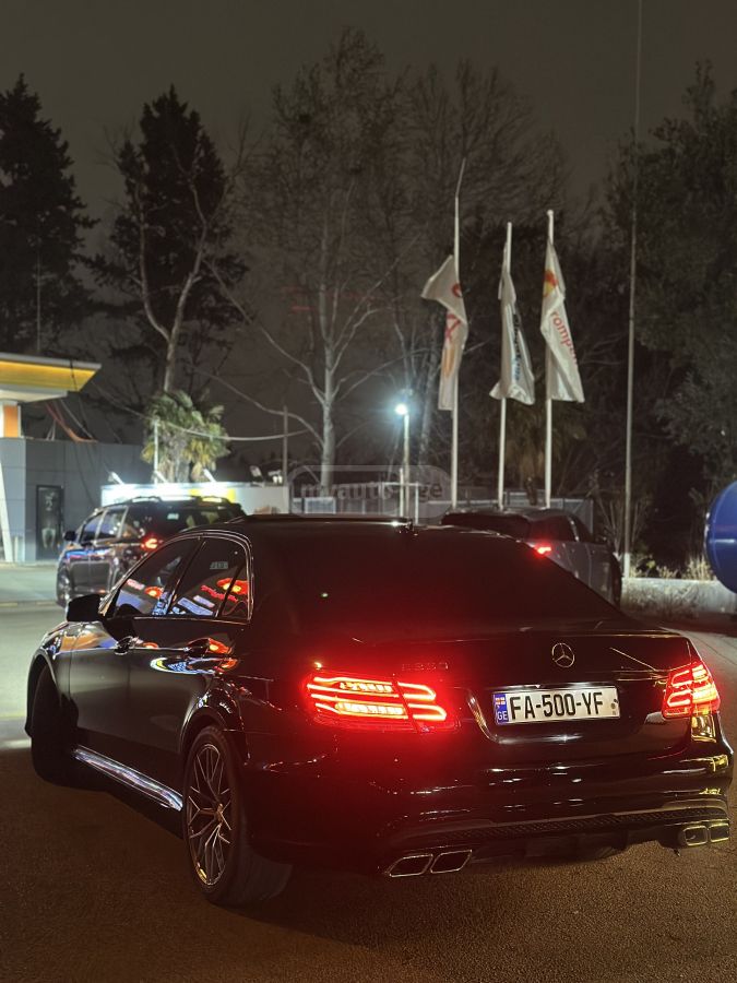Mercedes-Benz E 350 2014 — photo 2