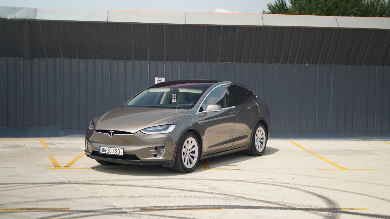 Tesla Model X