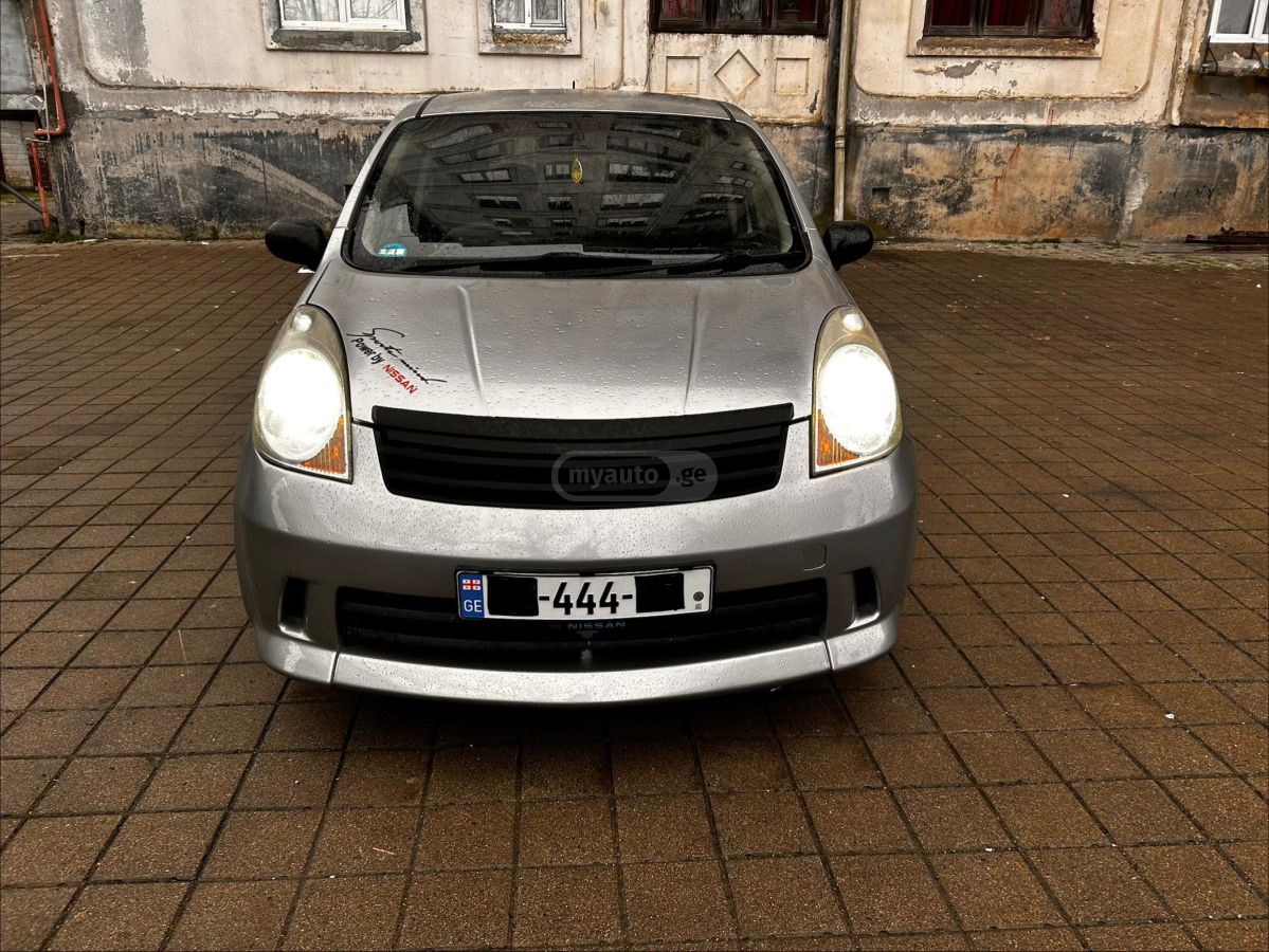 Nissan Note 2005 — photo 2