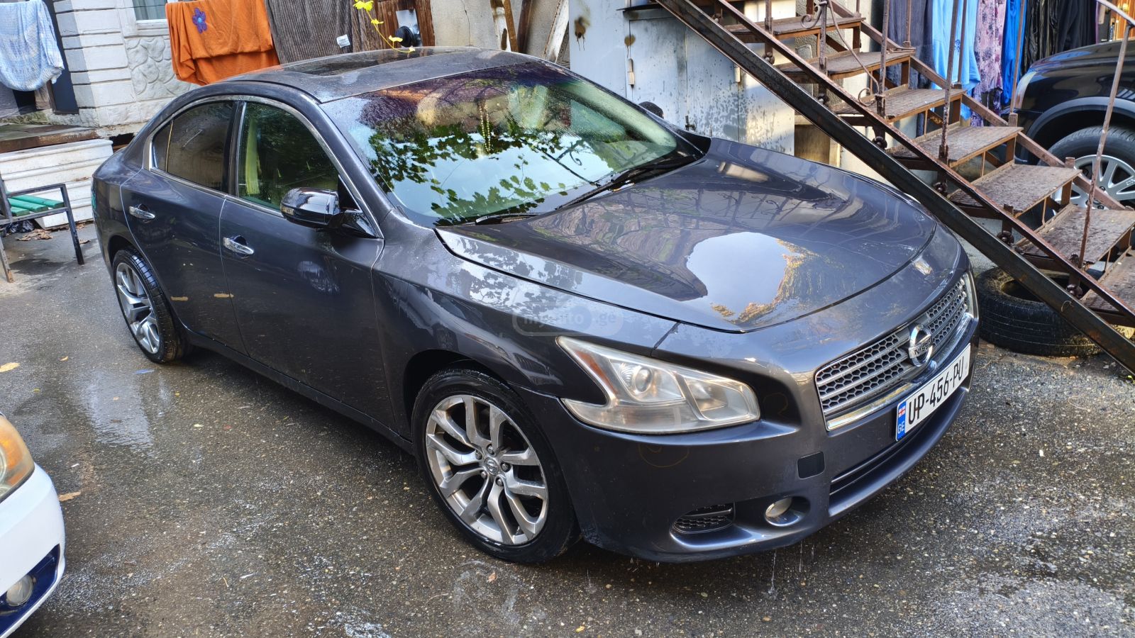 Nissan Maxima 2010 — photo 2