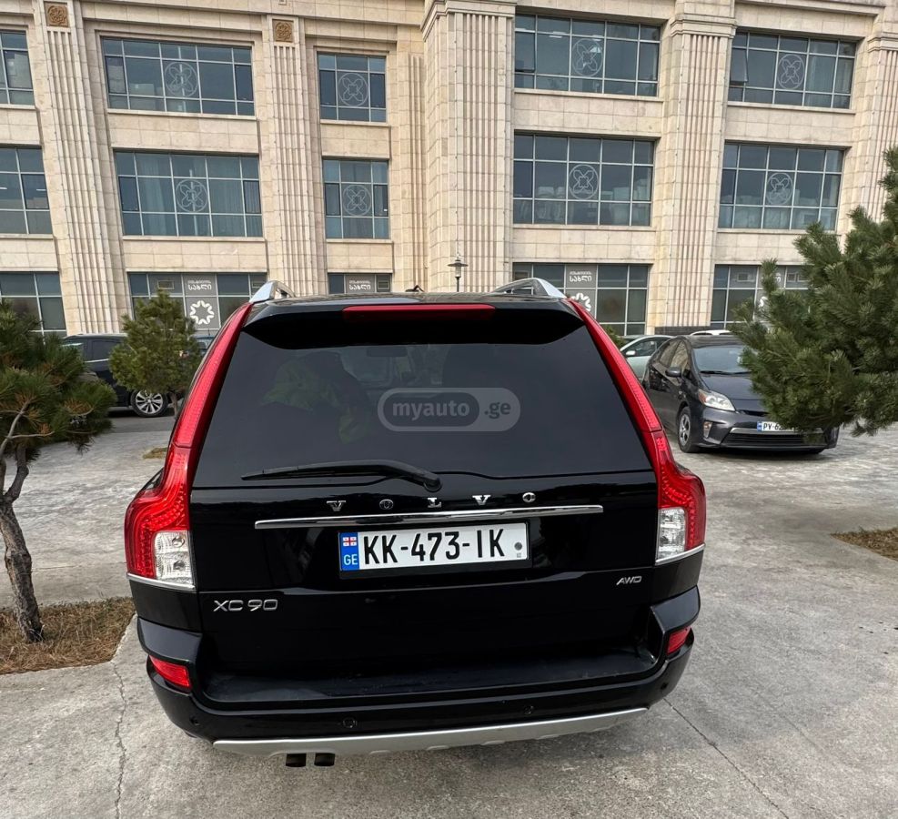 Volvo XC90 2013 — photo 2