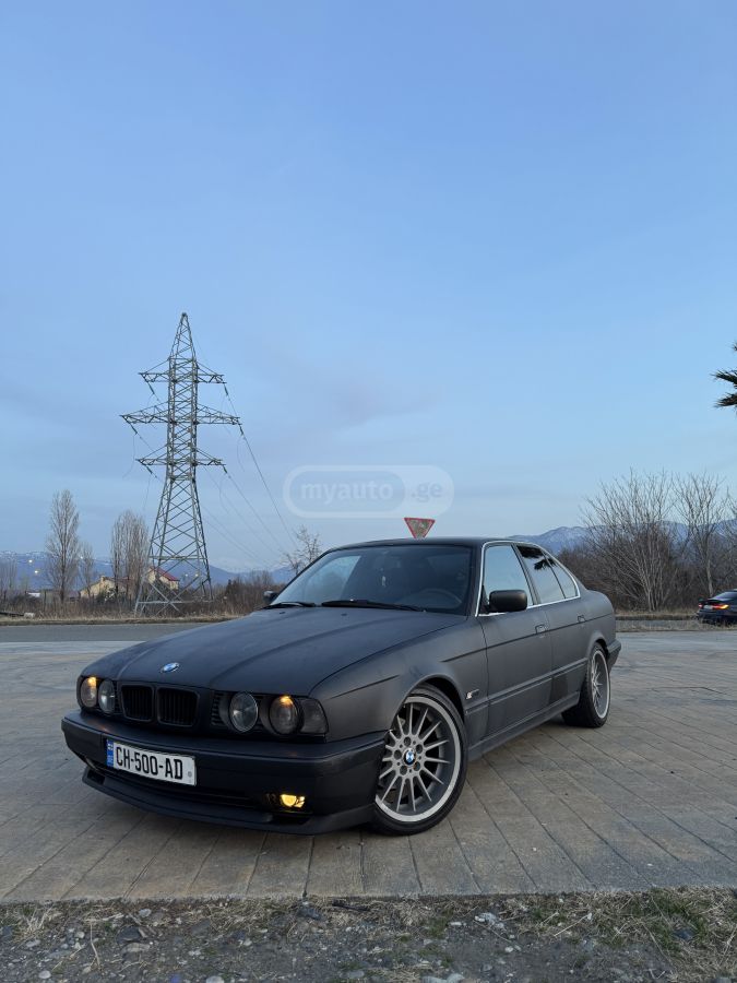 BMW 520