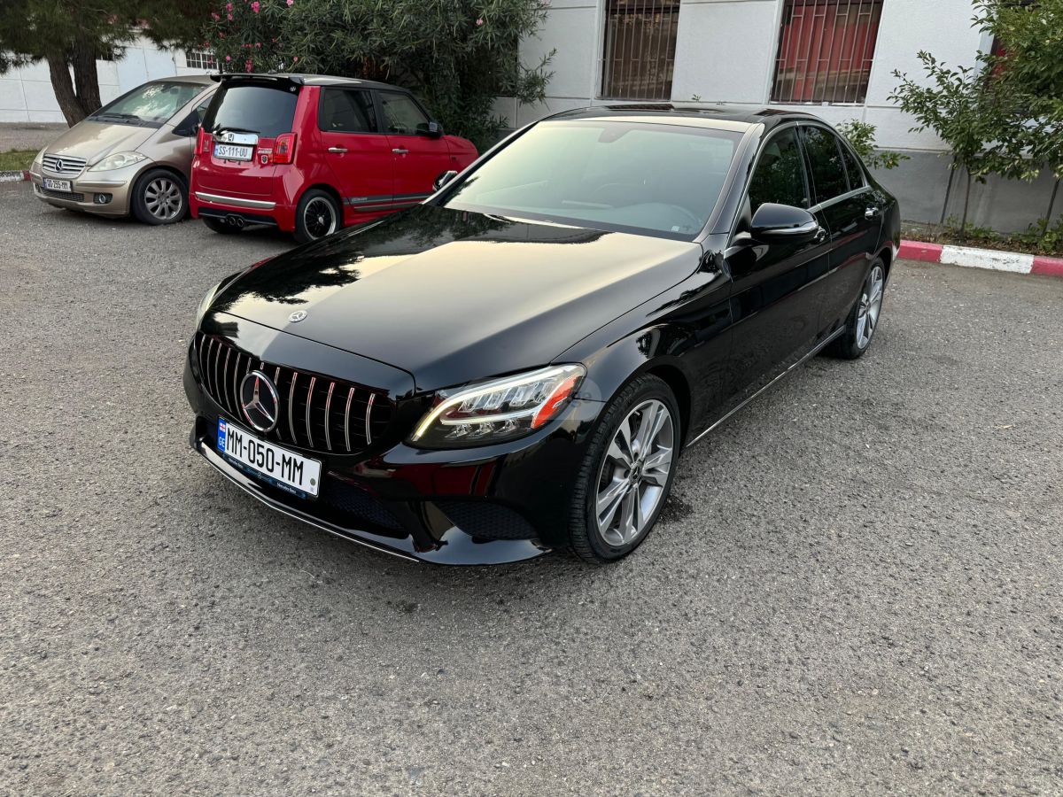 Mercedes-Benz C 300