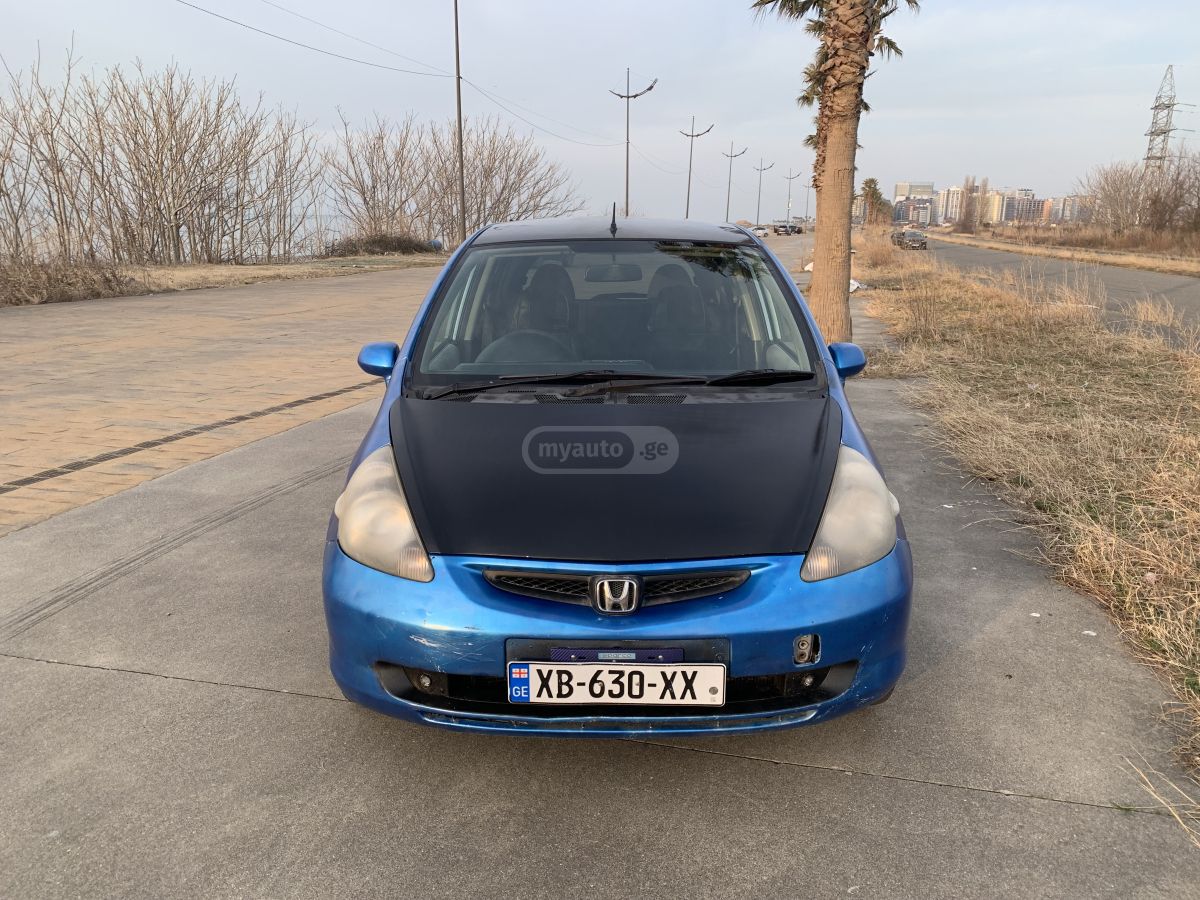 Honda Fit 2002 — photo 2