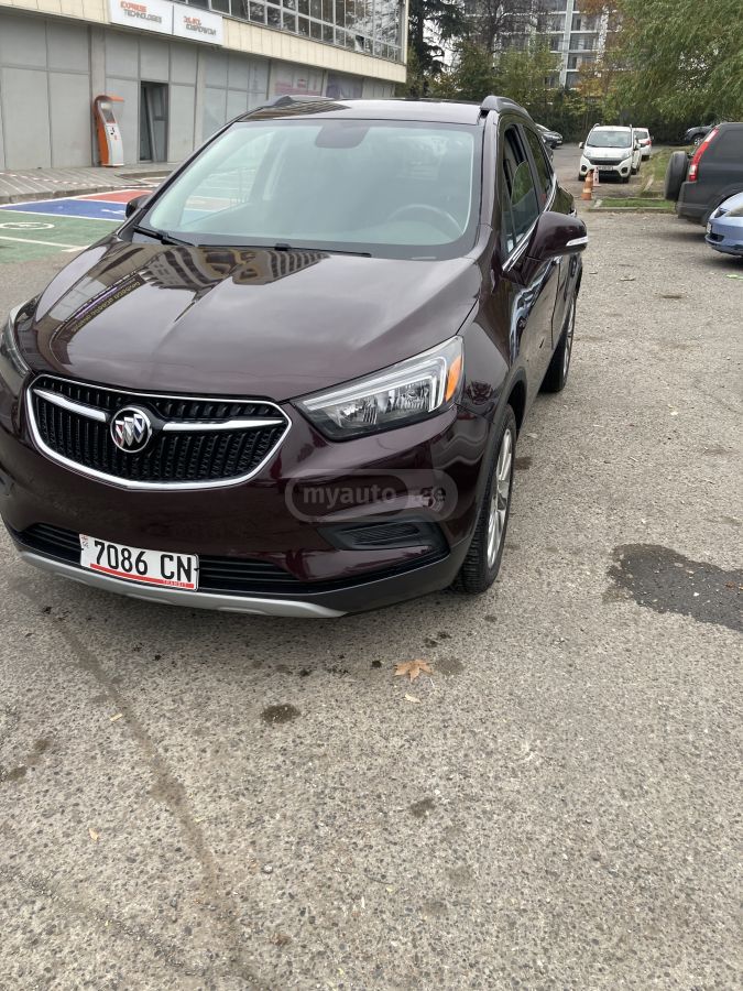 Buick Encore 2017 — photo 2