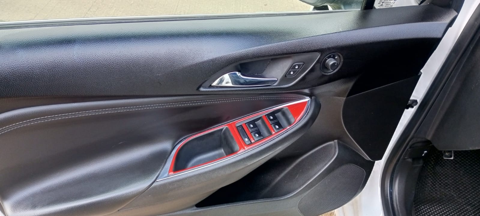 Chevrolet Cruze 2018 — photo 2