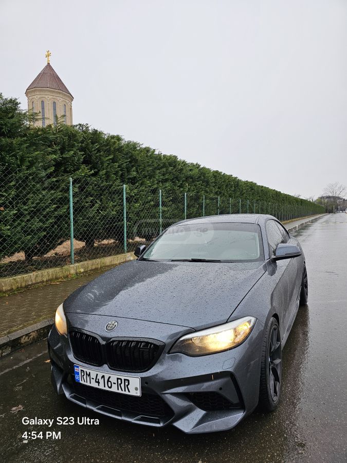 BMW 228