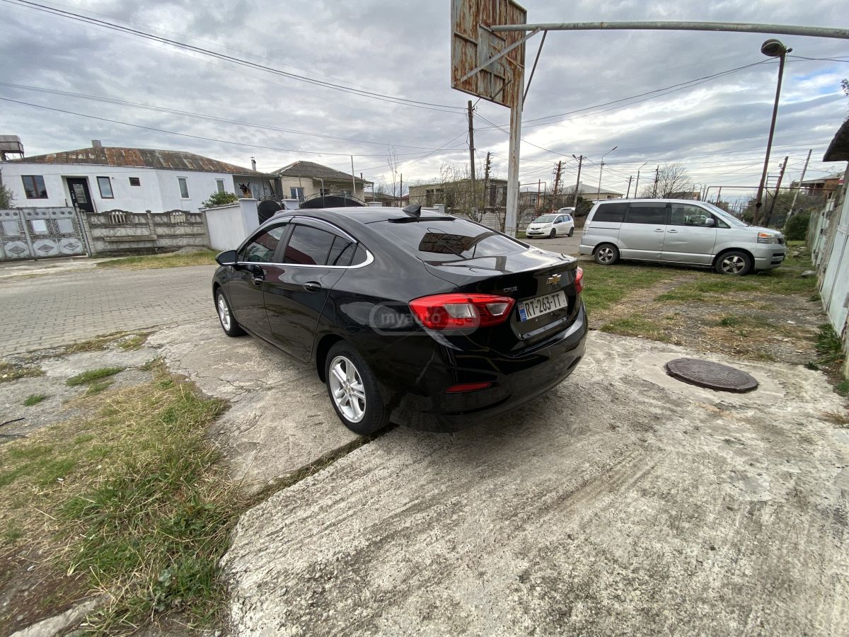 Chevrolet Cruze 2016 — photo 2