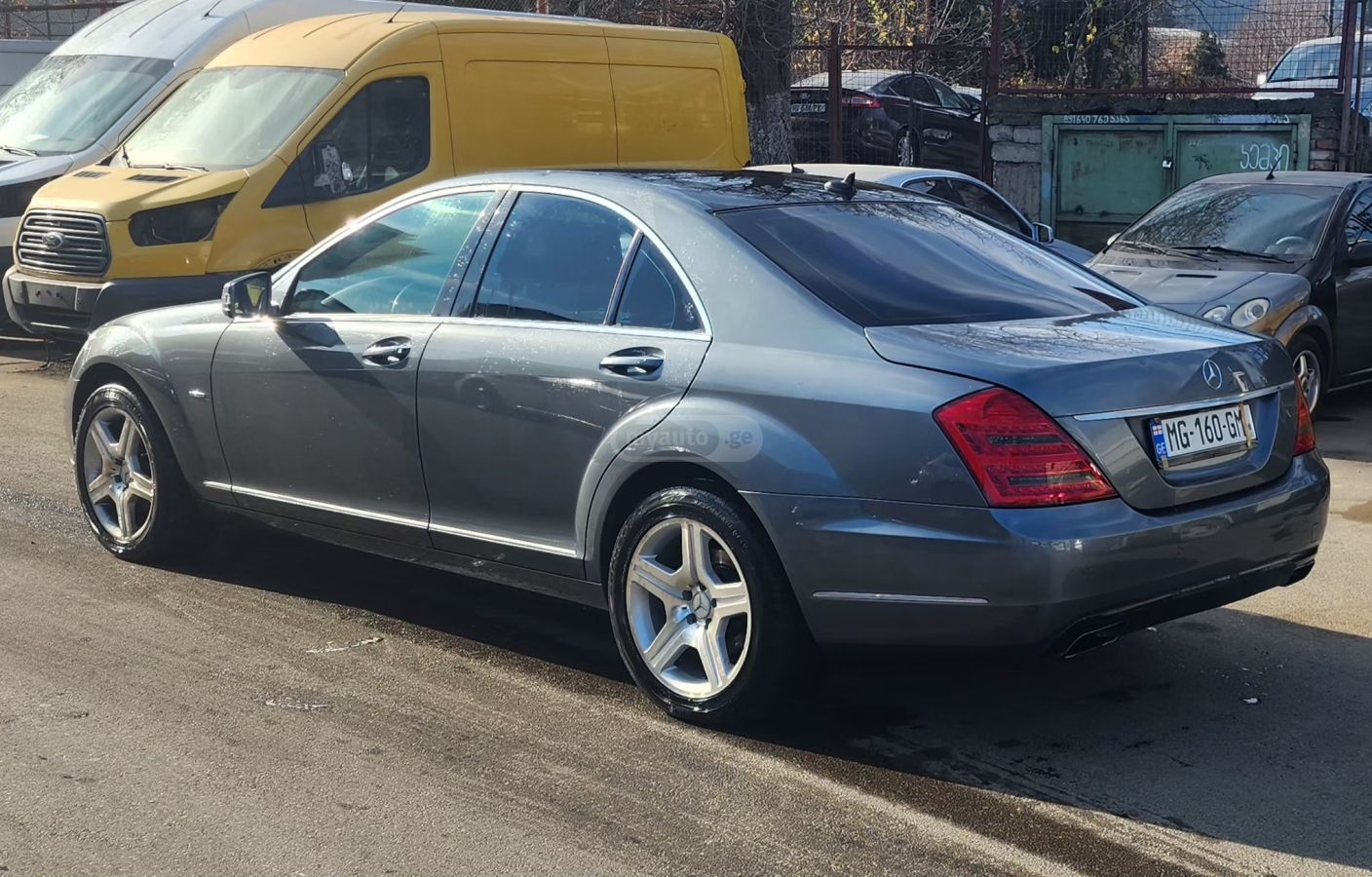 Mercedes-Benz S 350 2011 — photo 2