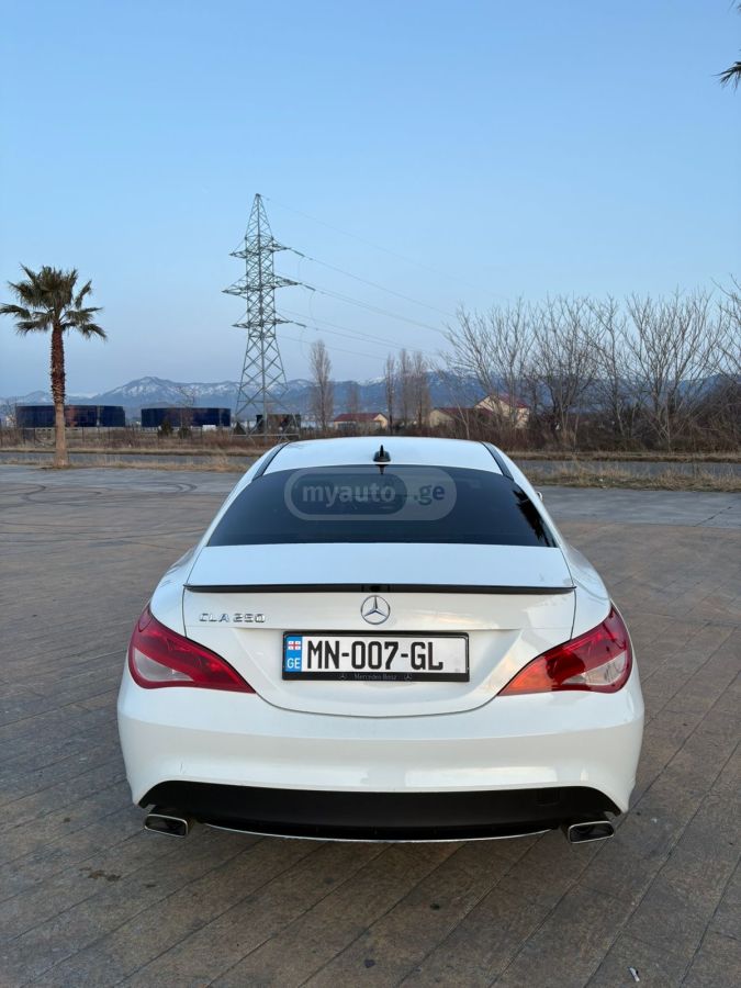 Mercedes-Benz CLA 250 2015 — photo 2