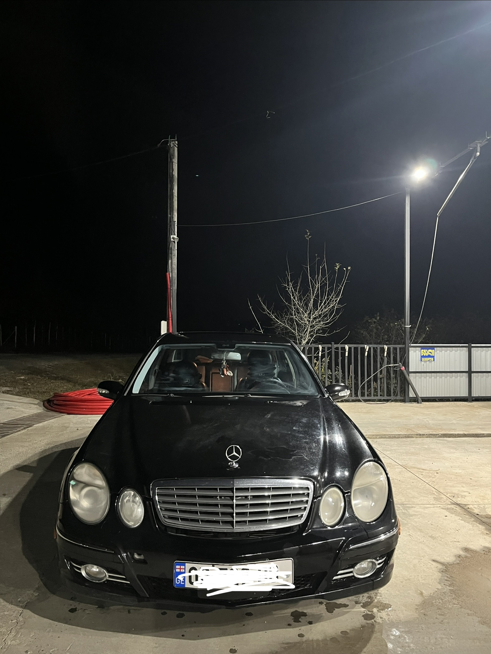 Mercedes-Benz E 350 2006 — photo 2