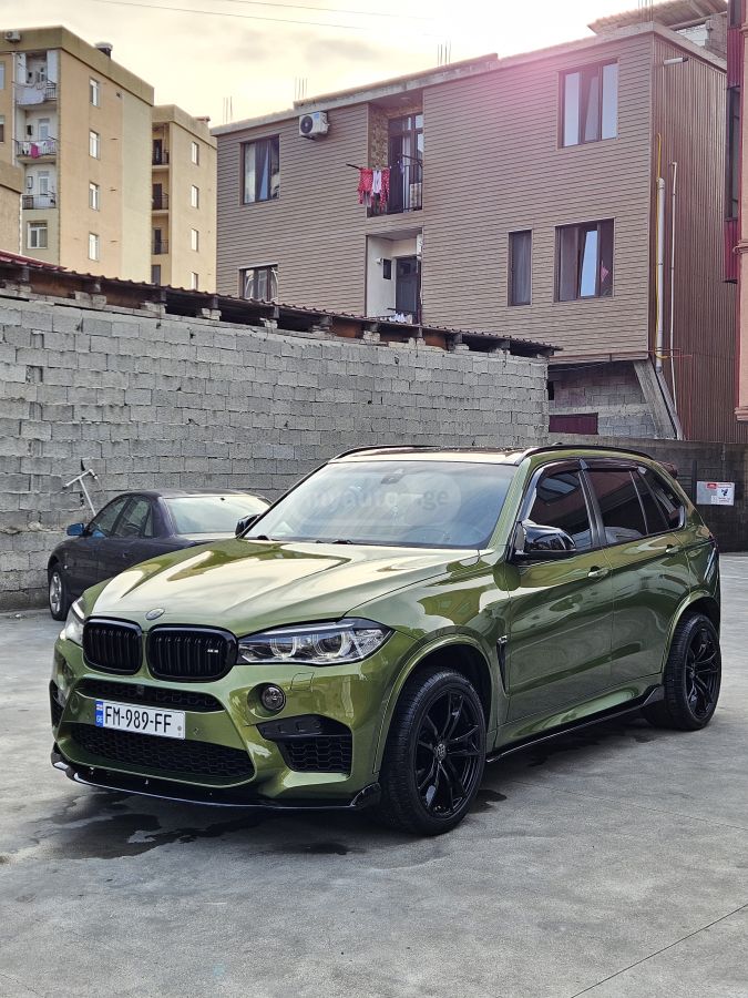 BMW X5 2015 — photo 2