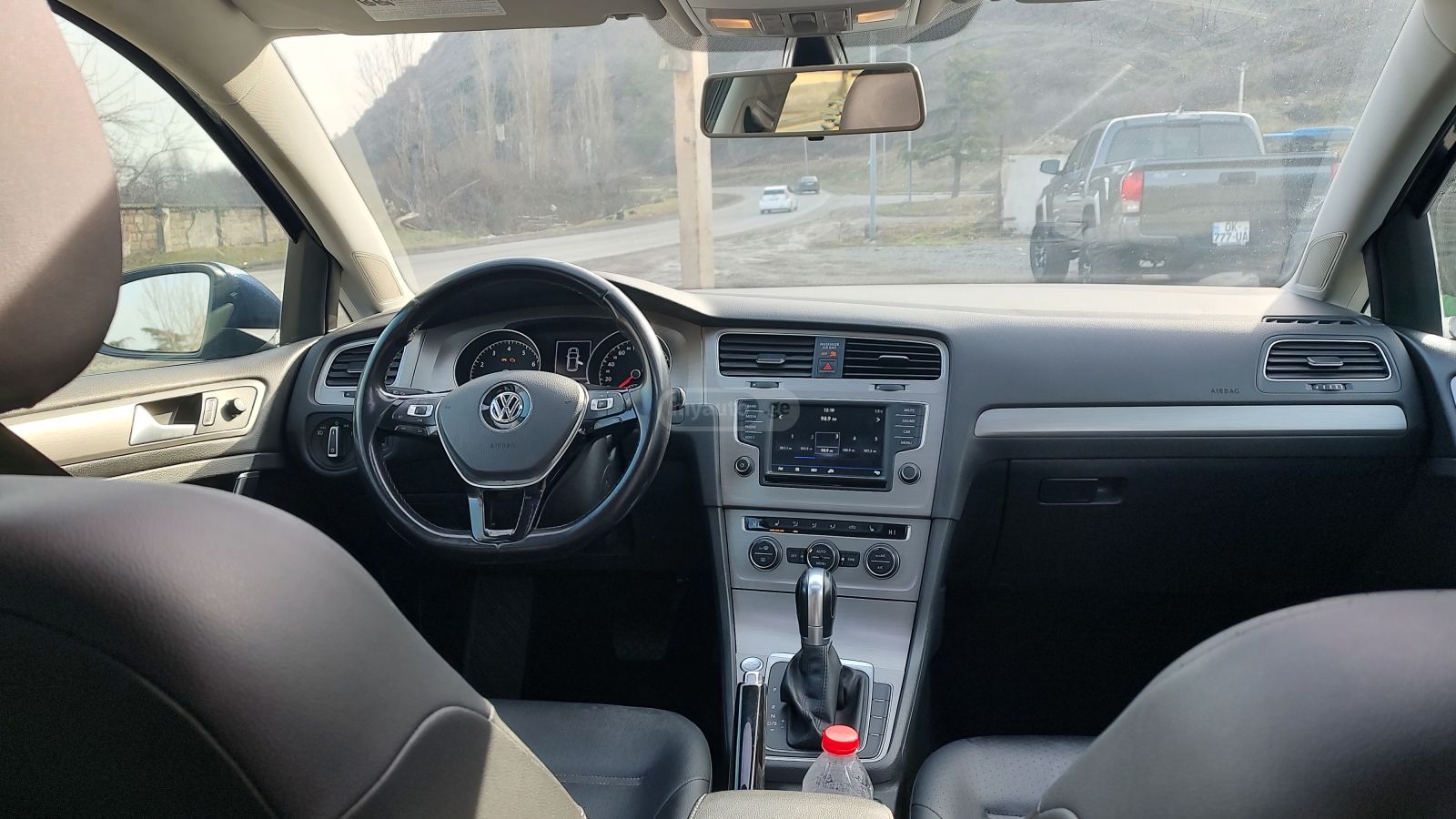 Volkswagen Golf 2017 — photo 2
