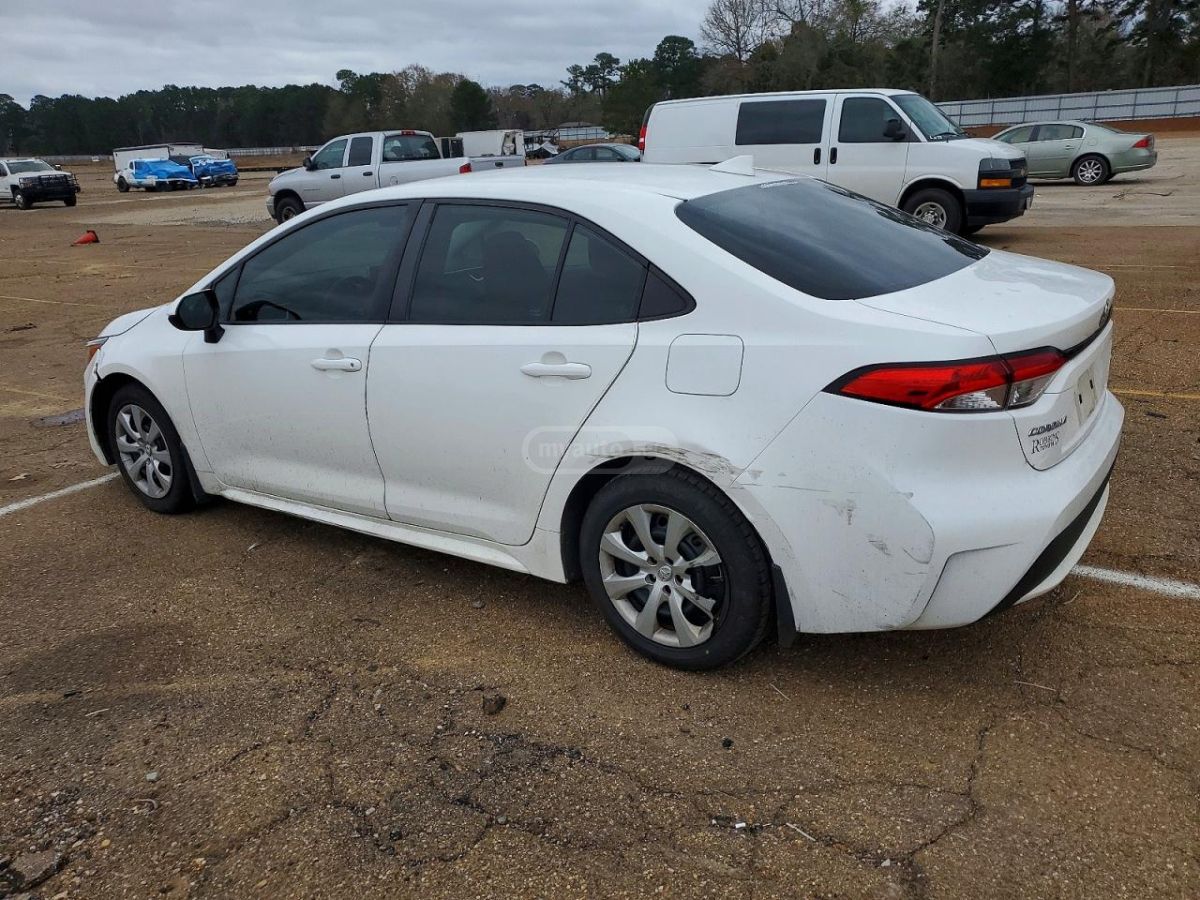 Toyota Corolla 2020 — photo 2