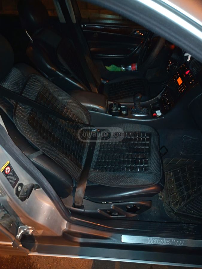 Mercedes-Benz C 180 2004 — photo 2