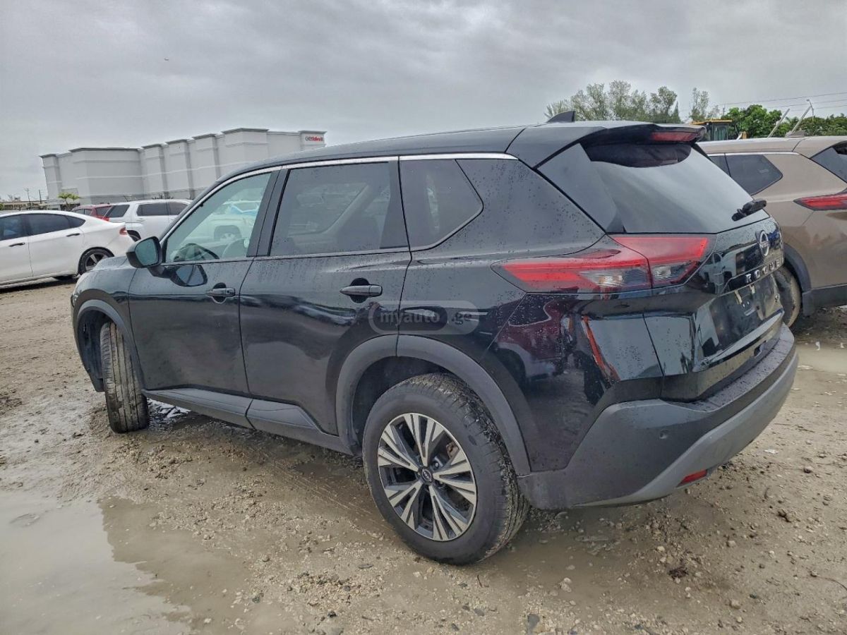 Nissan Rogue 2023 — photo 2